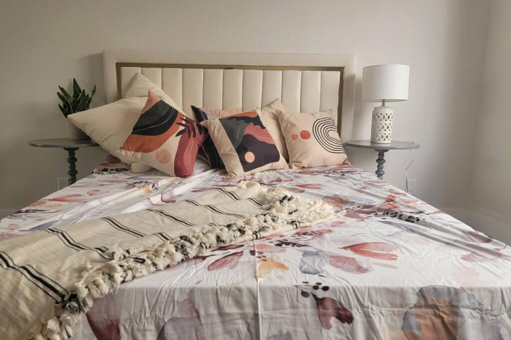 Elegant Luxury 2br Near Dtla * Los Angeles