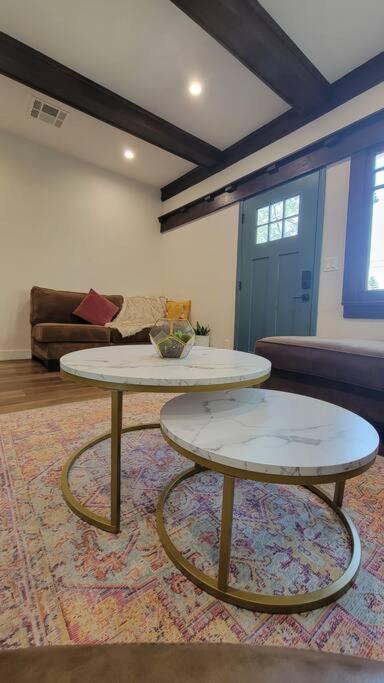 Apartment Elegant Luxury 2br Near Dtla Los Angeles